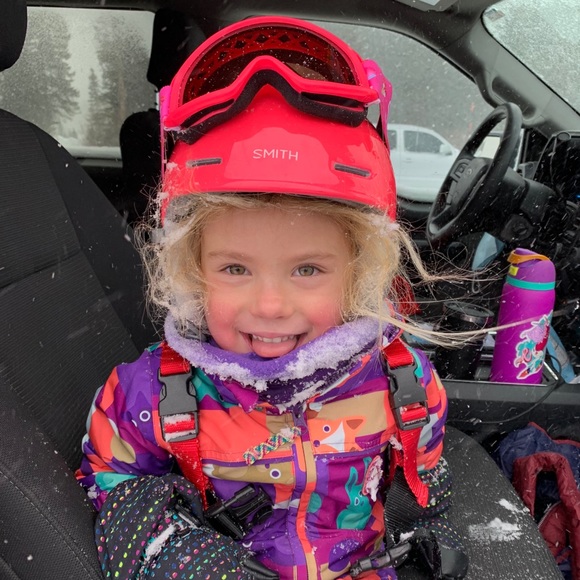 Meet your Posher, Emily - Picture 2 of 5